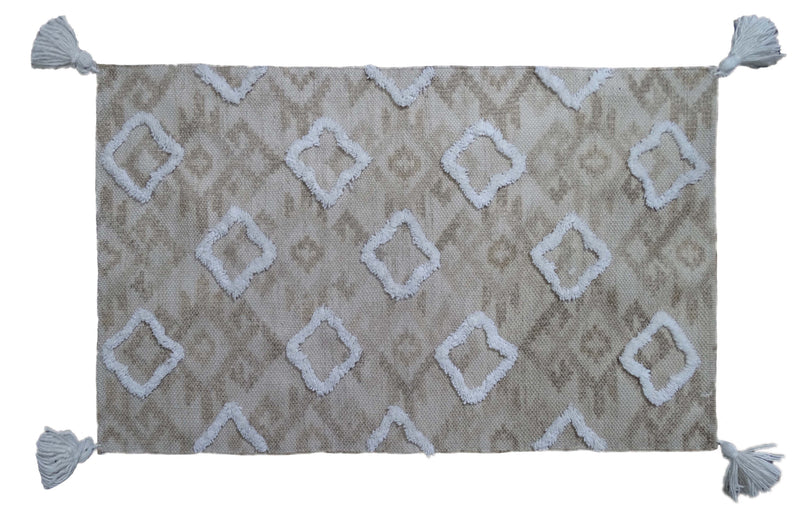 Vibhsa Tufted Shatter Rug with Corner Fringes | 25"x45" Handmade Diamond Pattern Area Rug